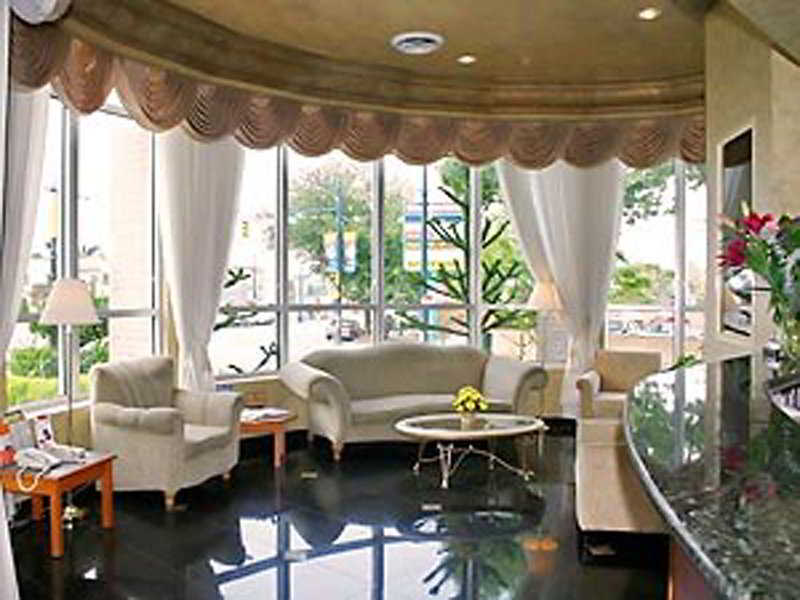 Best Western Plus Uptown Hotel Vancouver Interior photo